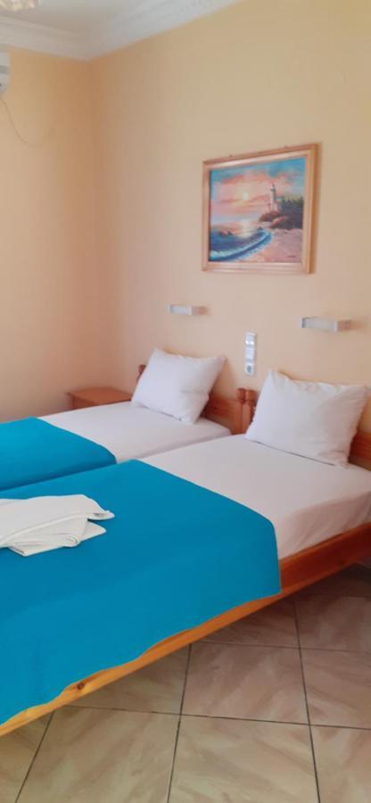 Poros TownTo Spiti Tis Eirinis公寓 外观 照片