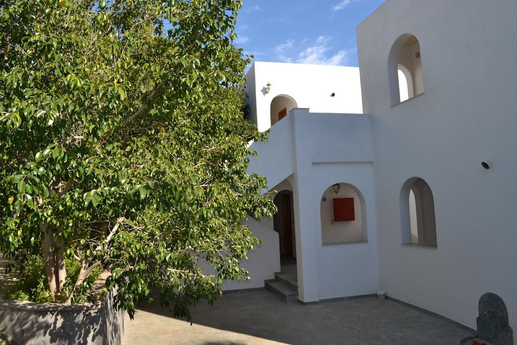 Poros TownTo Spiti Tis Eirinis公寓 外观 照片